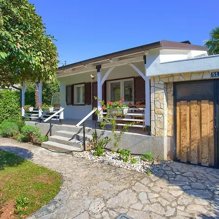 House Memento Nyaraló *