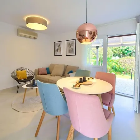 House Memento * Malinska